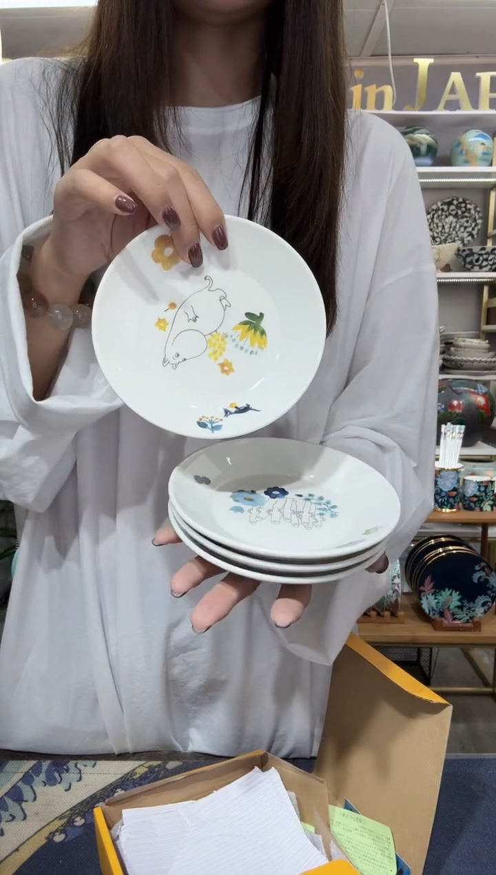 陶瓷姆明13.5厘米小碟4件套