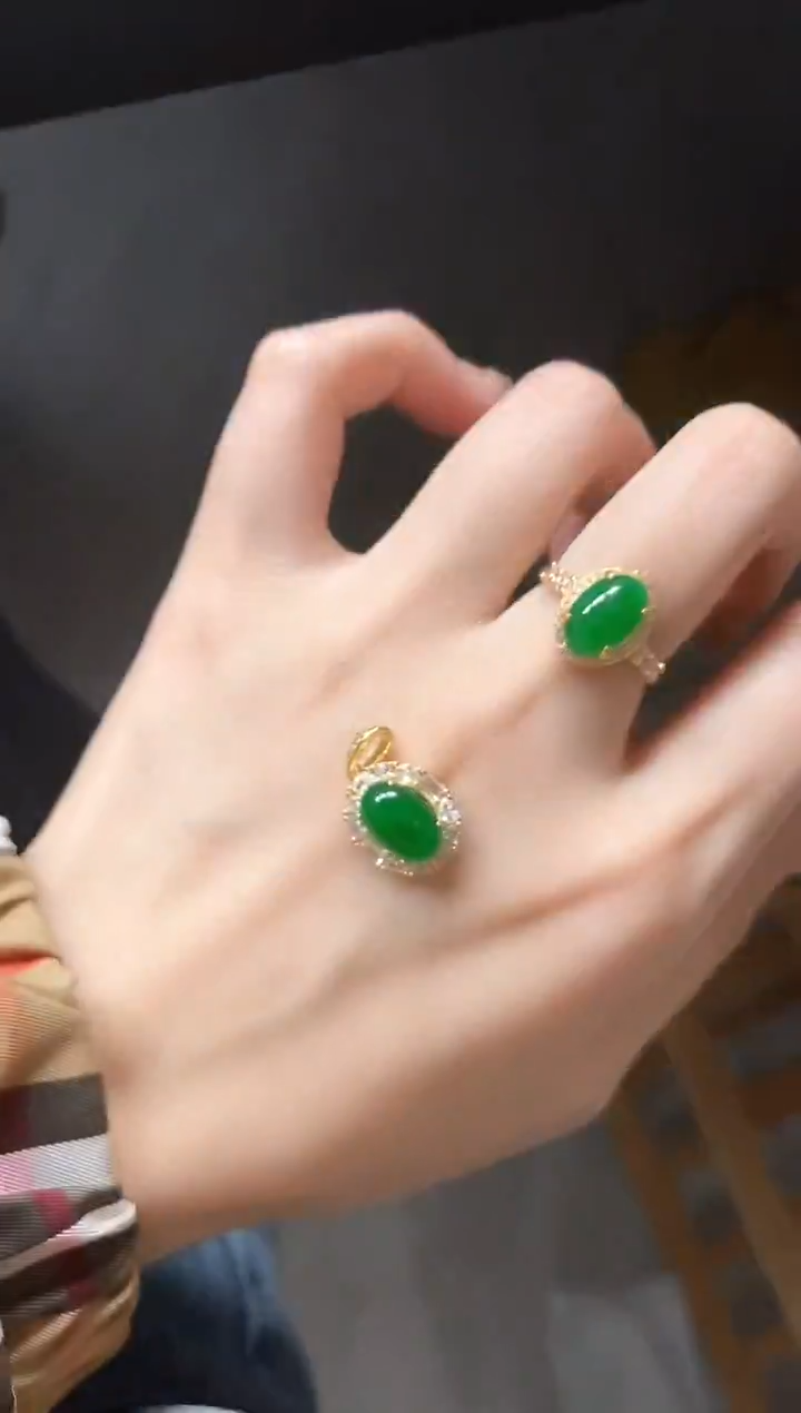 银S925镶嵌戒指翡翠51511