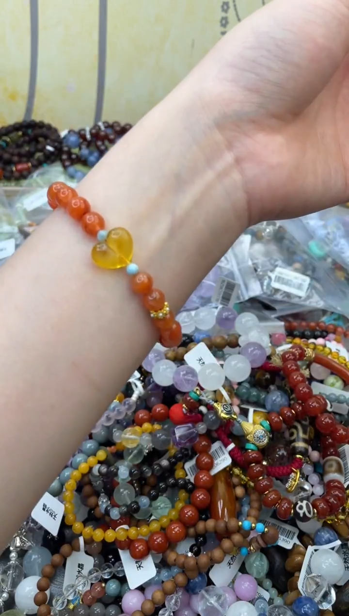 未镶嵌玛瑙手饰540