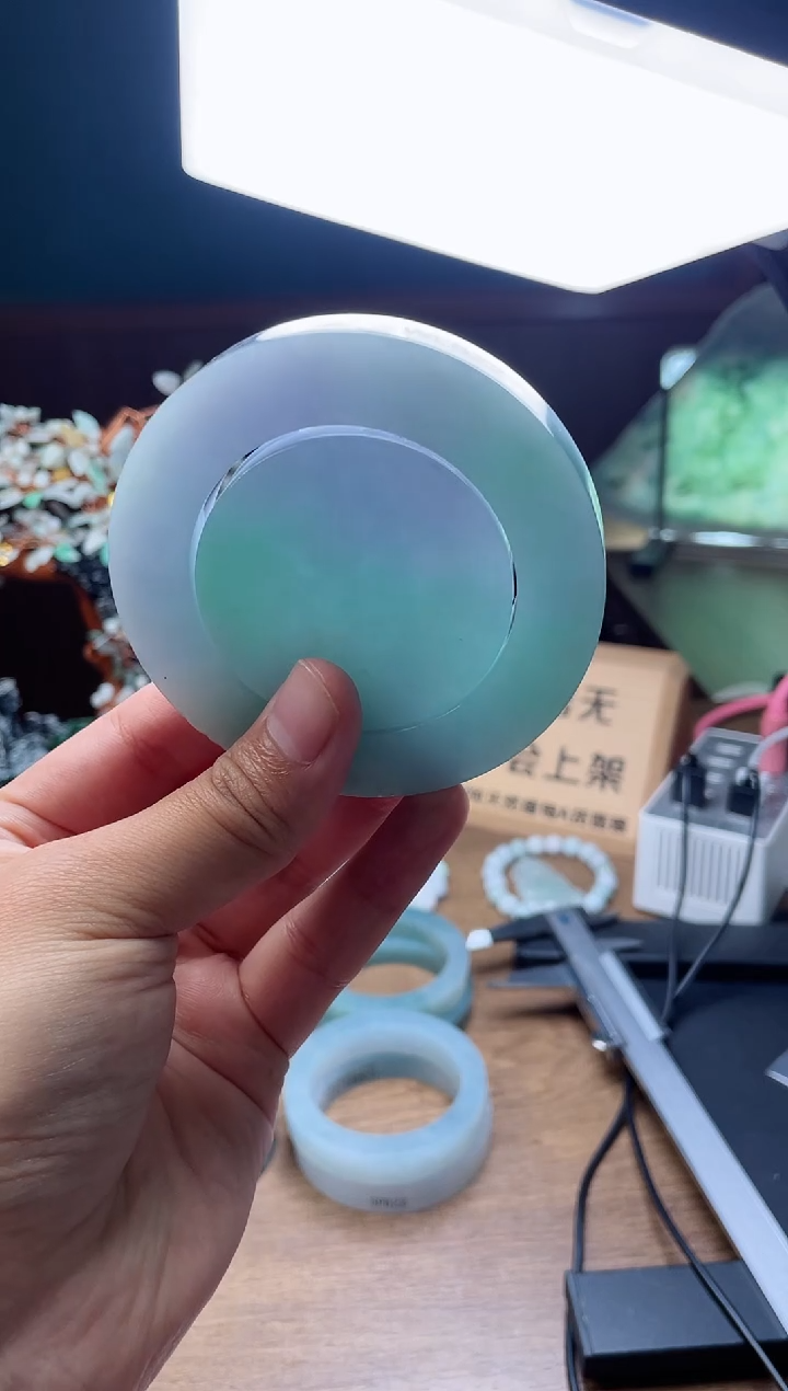 【闪购商品】定制翡翠手镯未镶嵌定制