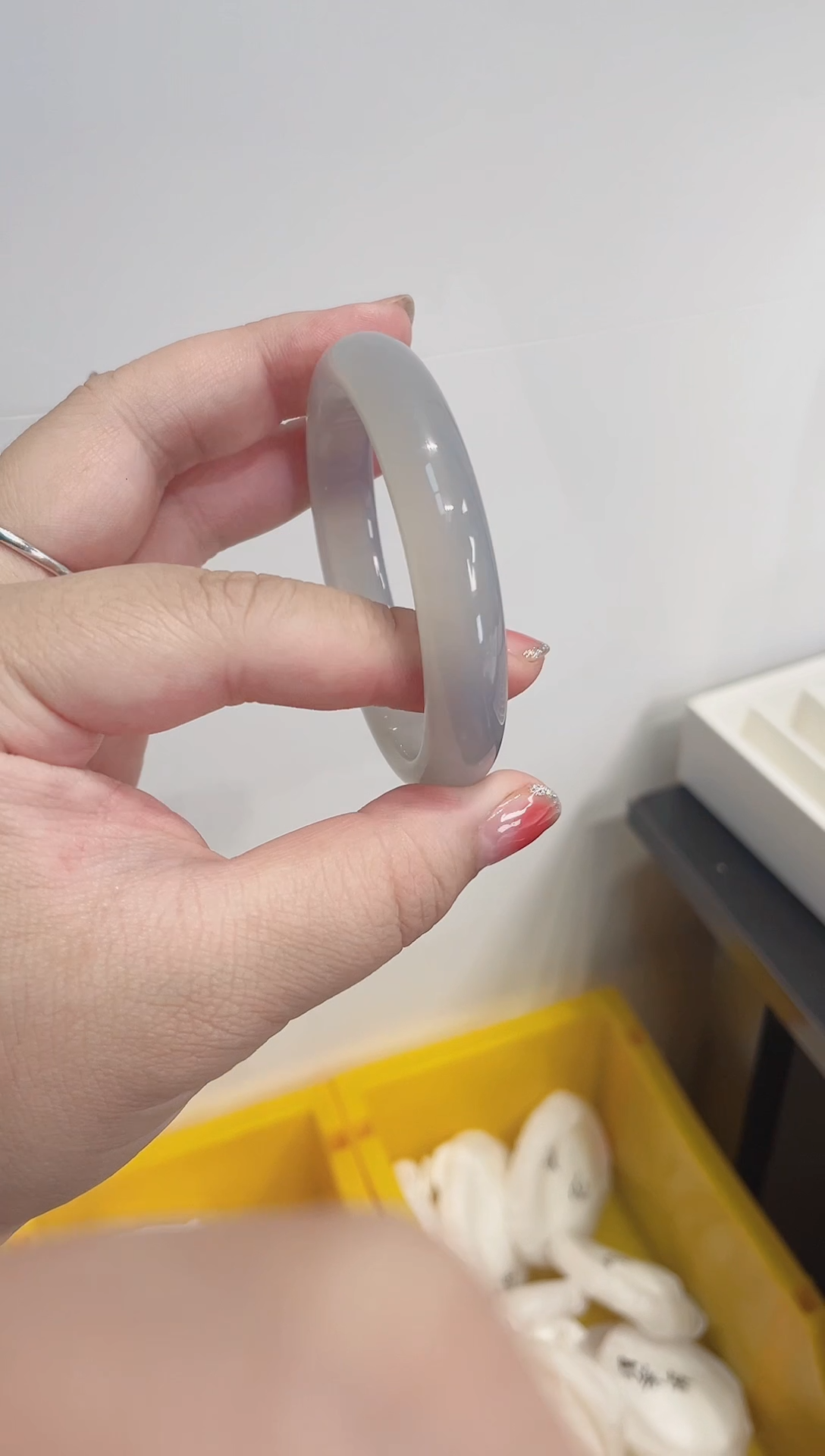 【闪购商品】玛瑙/玉髓手镯未镶嵌001圈口55