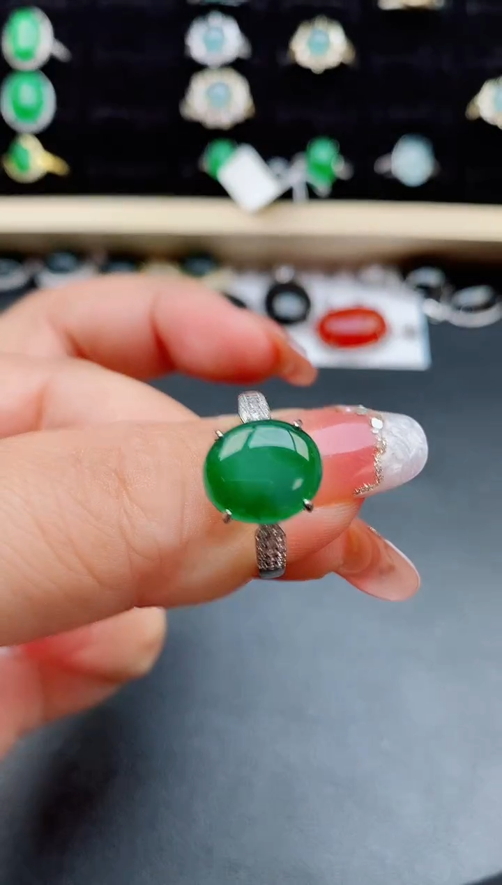 【闪购商品】翡翠戒指银S925镶嵌80000