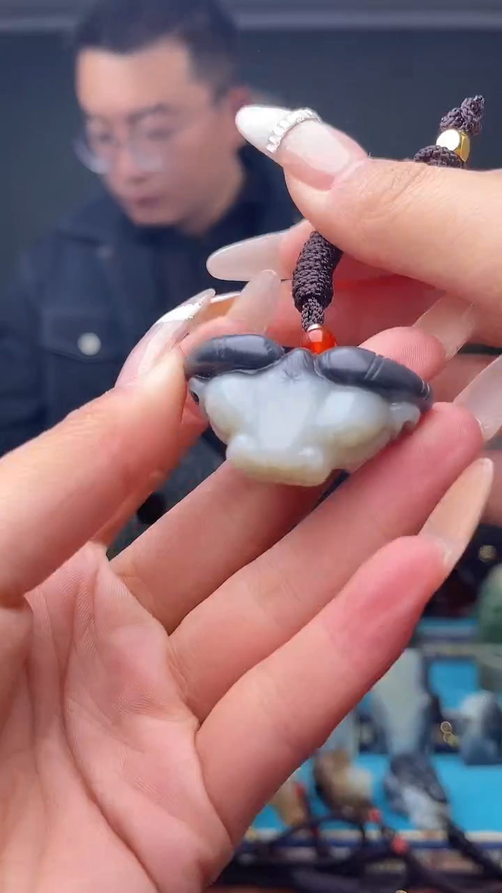 未镶嵌和田玉挂件1