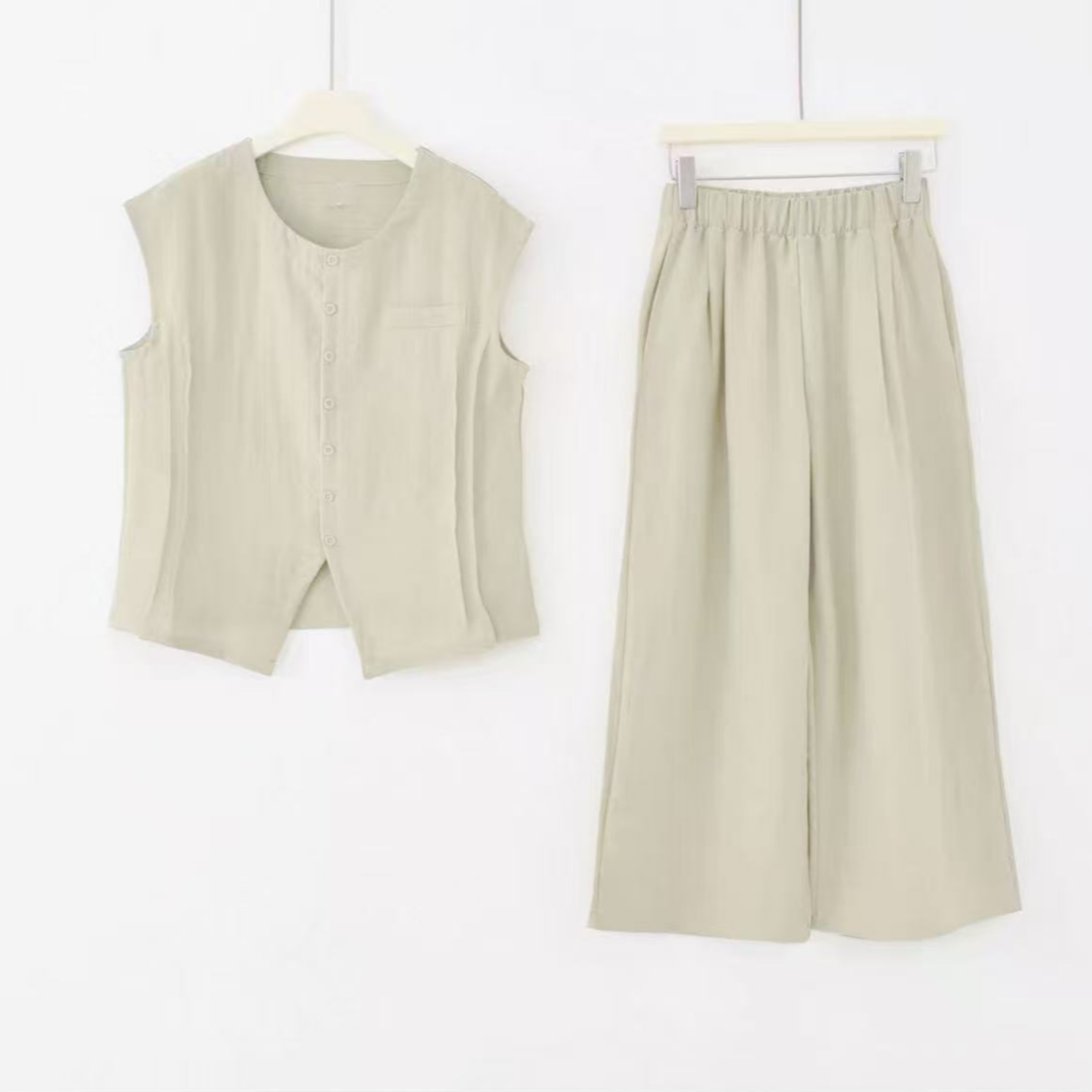 8845-莱赛尔单排扣马夹+九分裤套装（卡其绿）