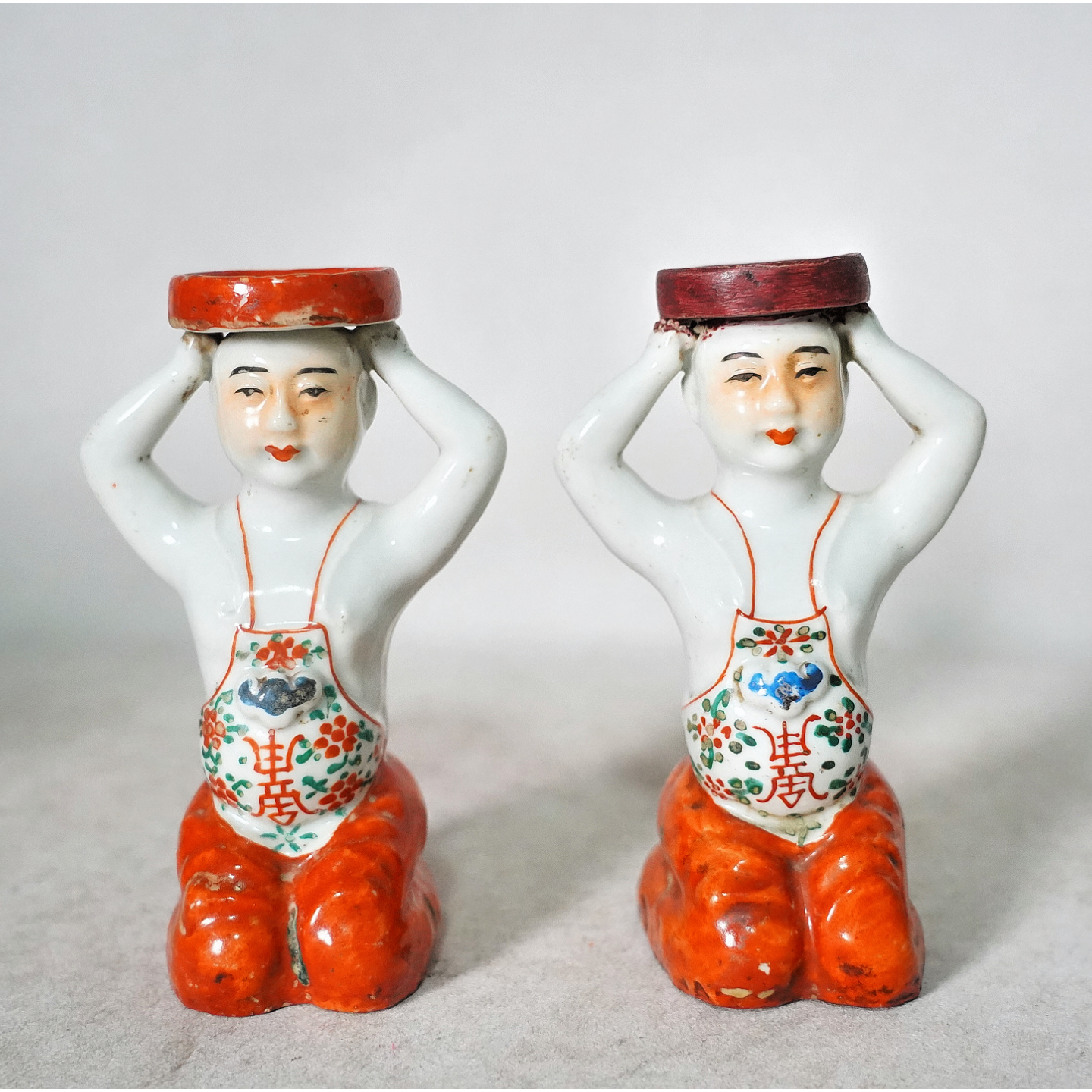 文华藏珍第390期拍品 9 清代 粉彩人物灯台