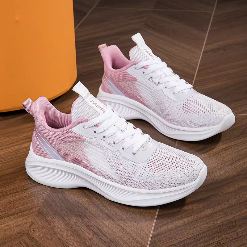 工厂直销6018款宽楦男女款鞋夏季运动跑步网面飞织轻便防臭休闲鞋