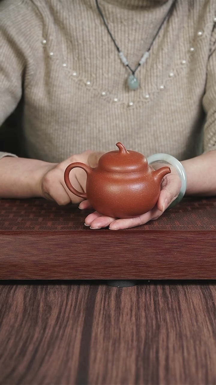【闪购商品】紫砂茶壶红降坡 小茄瓜