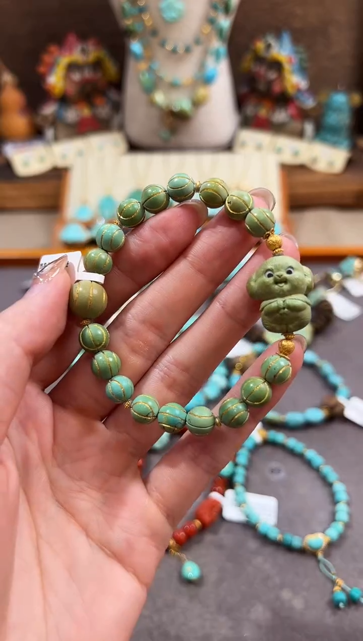 18K金镶嵌绿松石手链绿松石手链