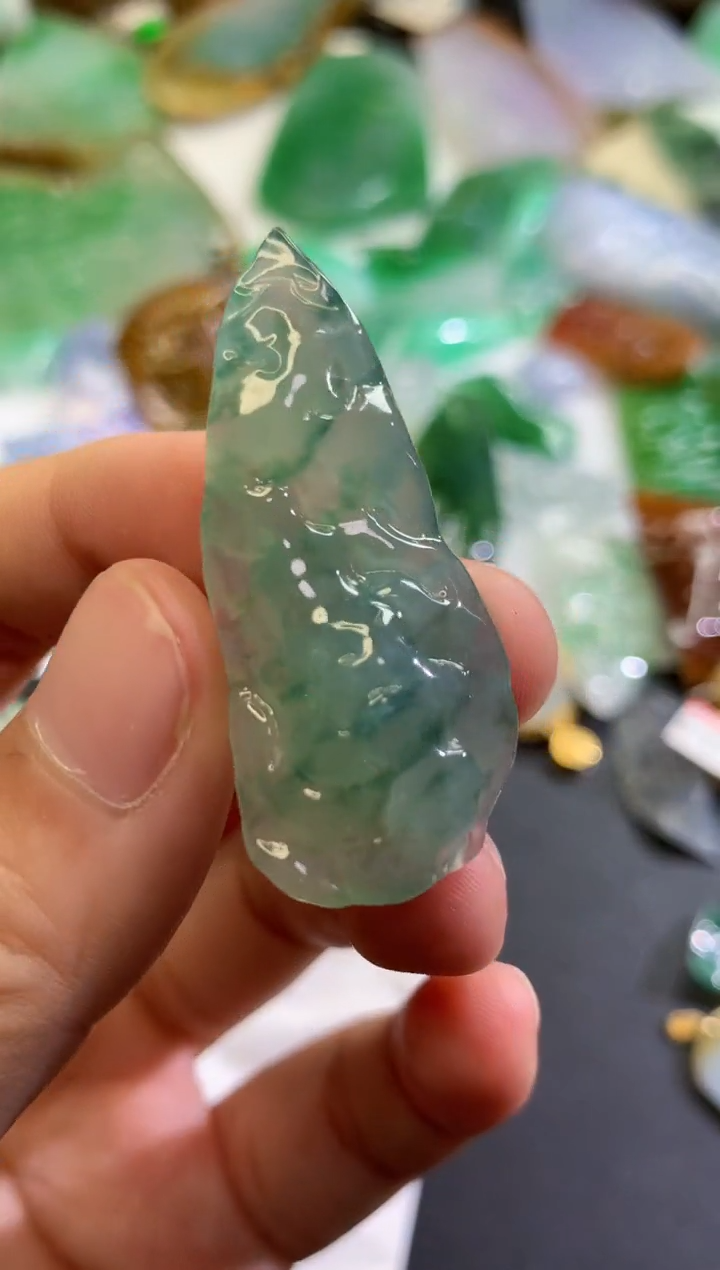 翡翠未镶嵌吊坠(不含链)578