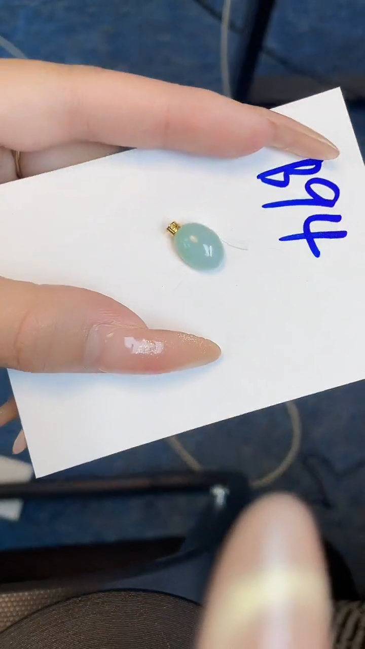 【闪购商品】翡翠颈饰18K金镶嵌00000000