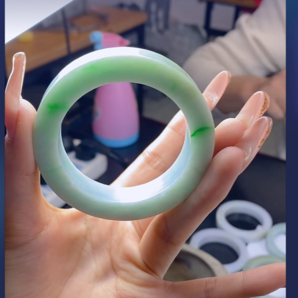 天然缅甸翡翠A货毛胚定制手镯（50-52圈）