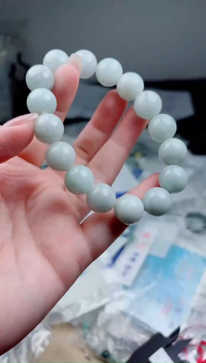 翡翠未镶嵌颈饰珠串