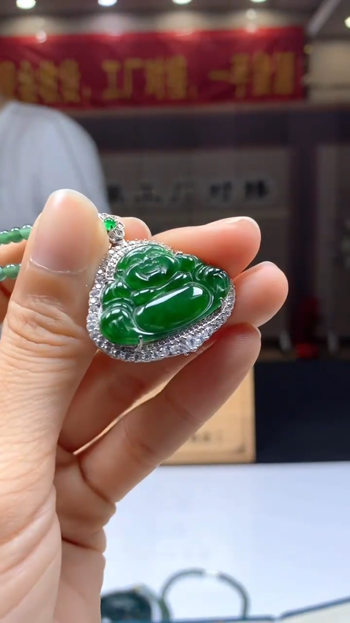 【闪购商品】翡翠颈饰未镶嵌********415