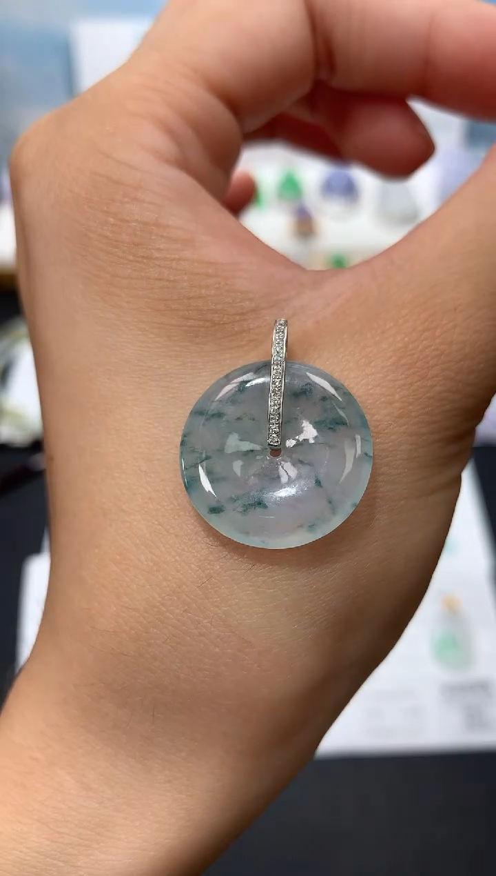 翡翠18K金镶嵌颈饰模式推广期48小时鉴赏期