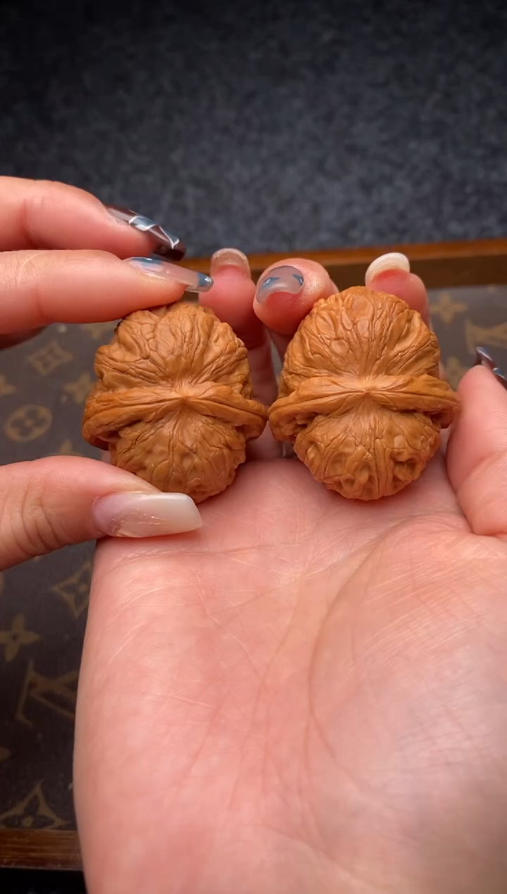 把件文玩核桃B126号40尺元宝