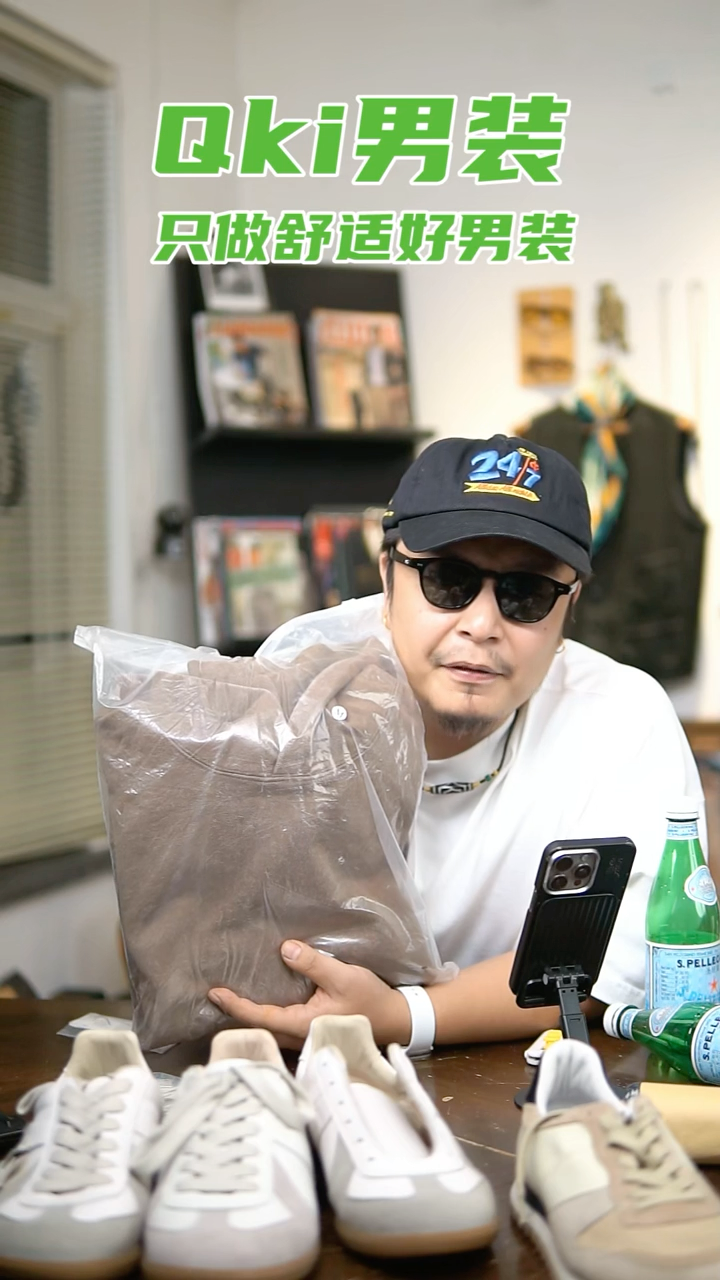 M 码棕色水洗卫衣全新-福利款不退换