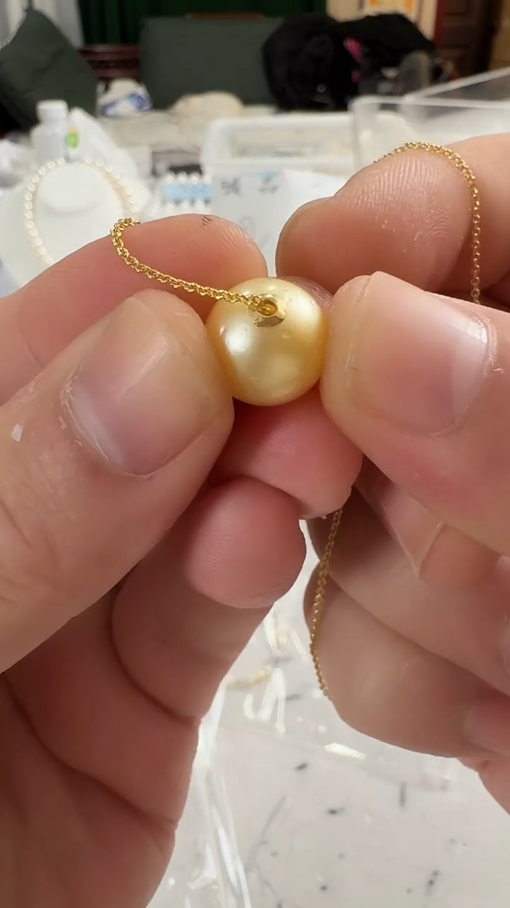 18K金镶嵌吊坠(赠链)海水珍珠11mm 金珠路路通-孤品