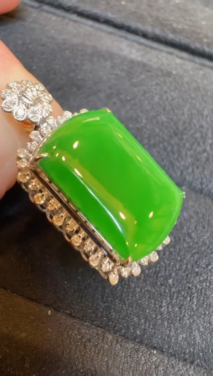 【闪购商品】翡翠吊坠(不含链)18K金镶嵌多样性团购发一件