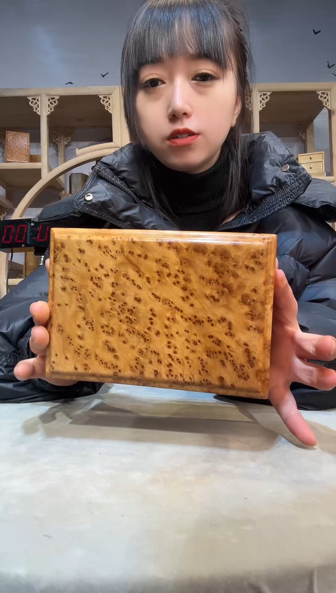 夕*臸香山树瘤材质木作