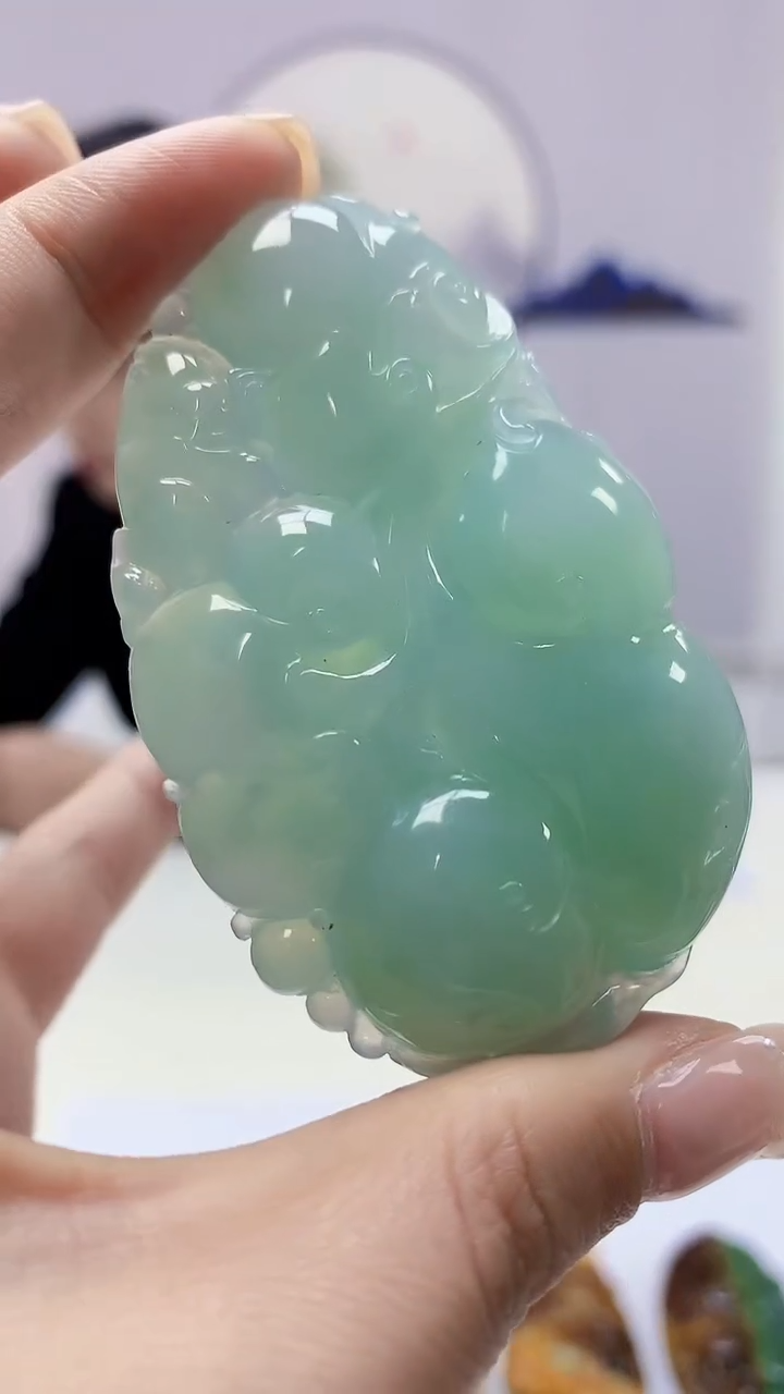 【闪购商品】定制翡翠未镶嵌4902ms-毛货6如意