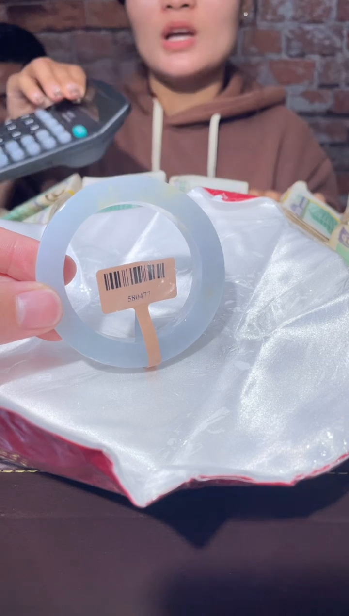 【闪购商品】定制翡翠手镯未镶嵌发一件/DDI02473
