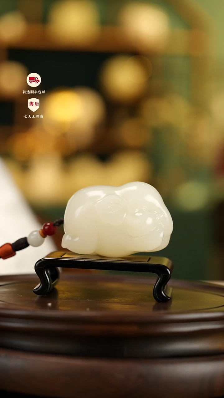 云南石竹叶青雕刻：吉象纳福把件摆件