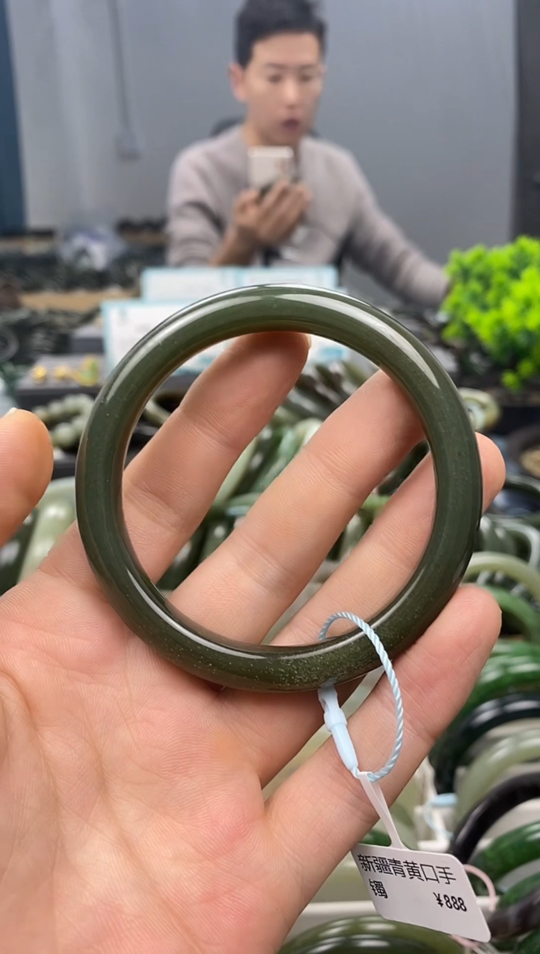 未镶嵌手镯和田玉57.7