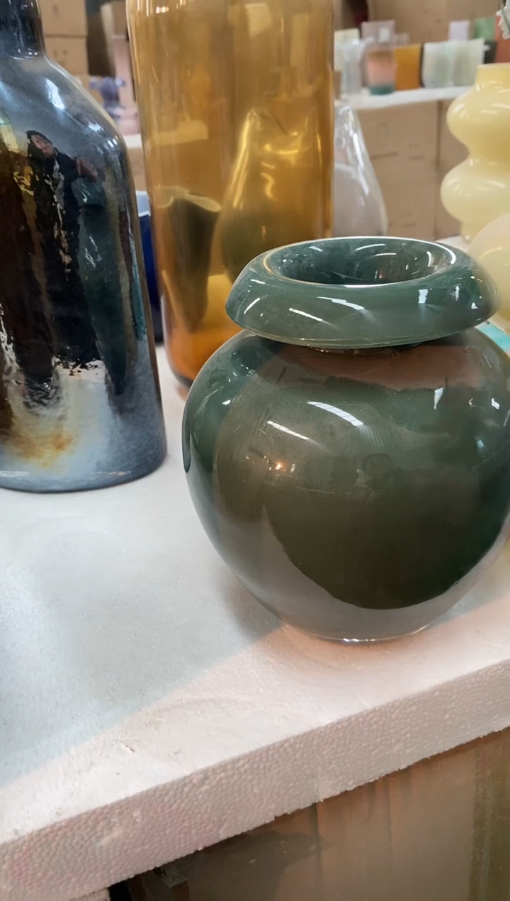 【闪购商品】玻璃146 M1