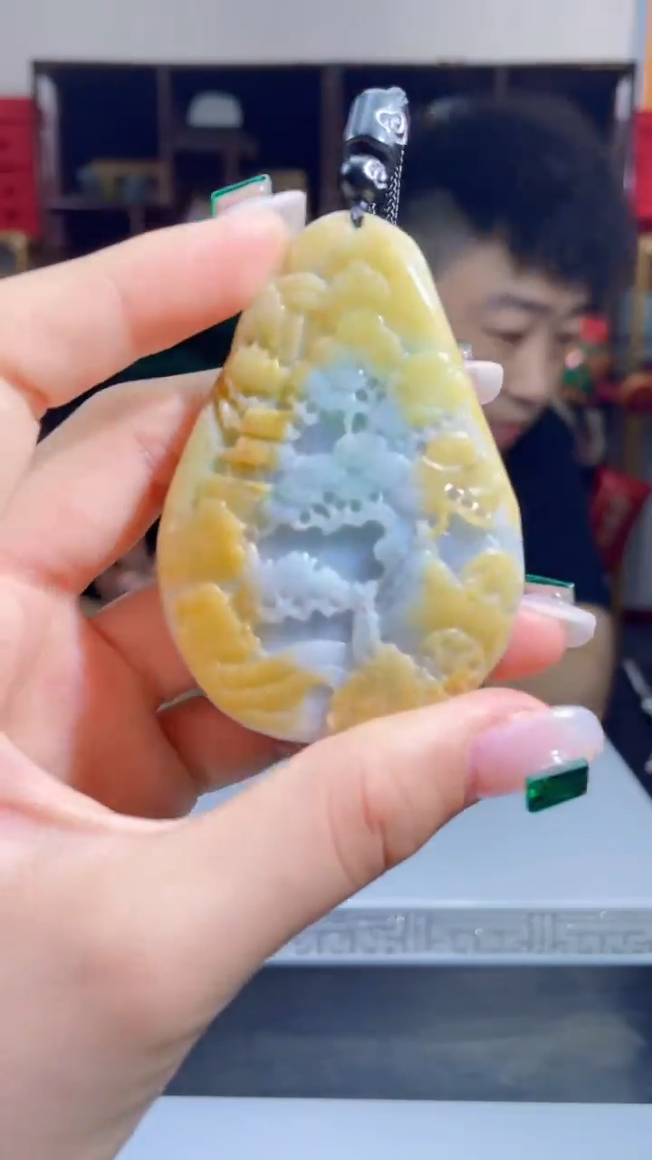 【闪购商品】翡翠吊坠(不含链)未镶嵌A102