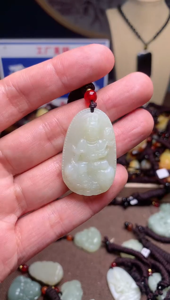 【闪购商品】和田玉颈饰未镶嵌1