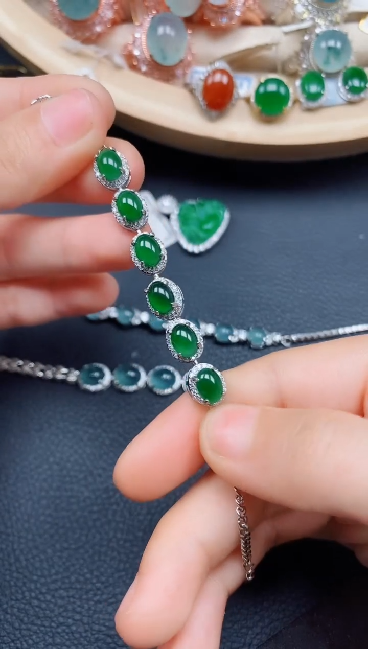 【闪购商品】翡翠手链银S925镶嵌翡翠