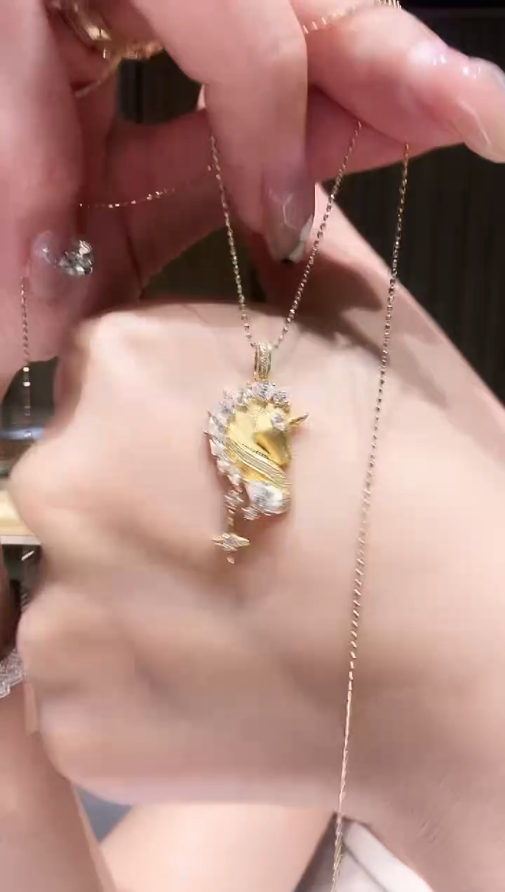 铂Pt950镶嵌吊坠（不含链）钻石AY0614-PT