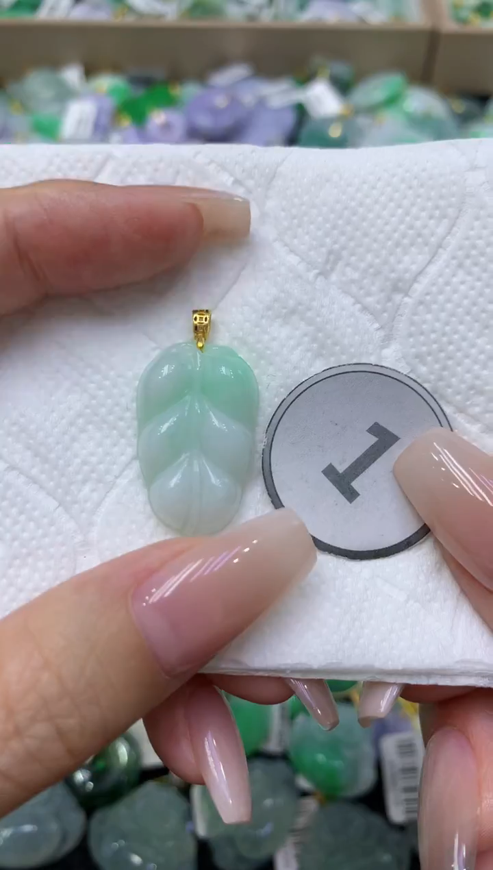 颈饰未镶嵌翡翠天然缅甸翡翠A货