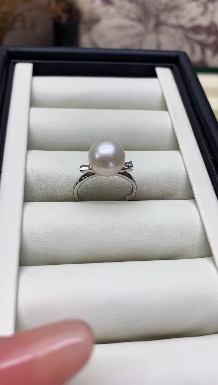 银S925镶嵌戒指淡水珍珠10-11mm