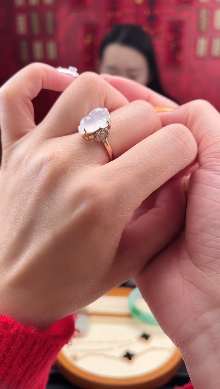 【闪购商品】翡翠戒指18K金镶嵌戒指