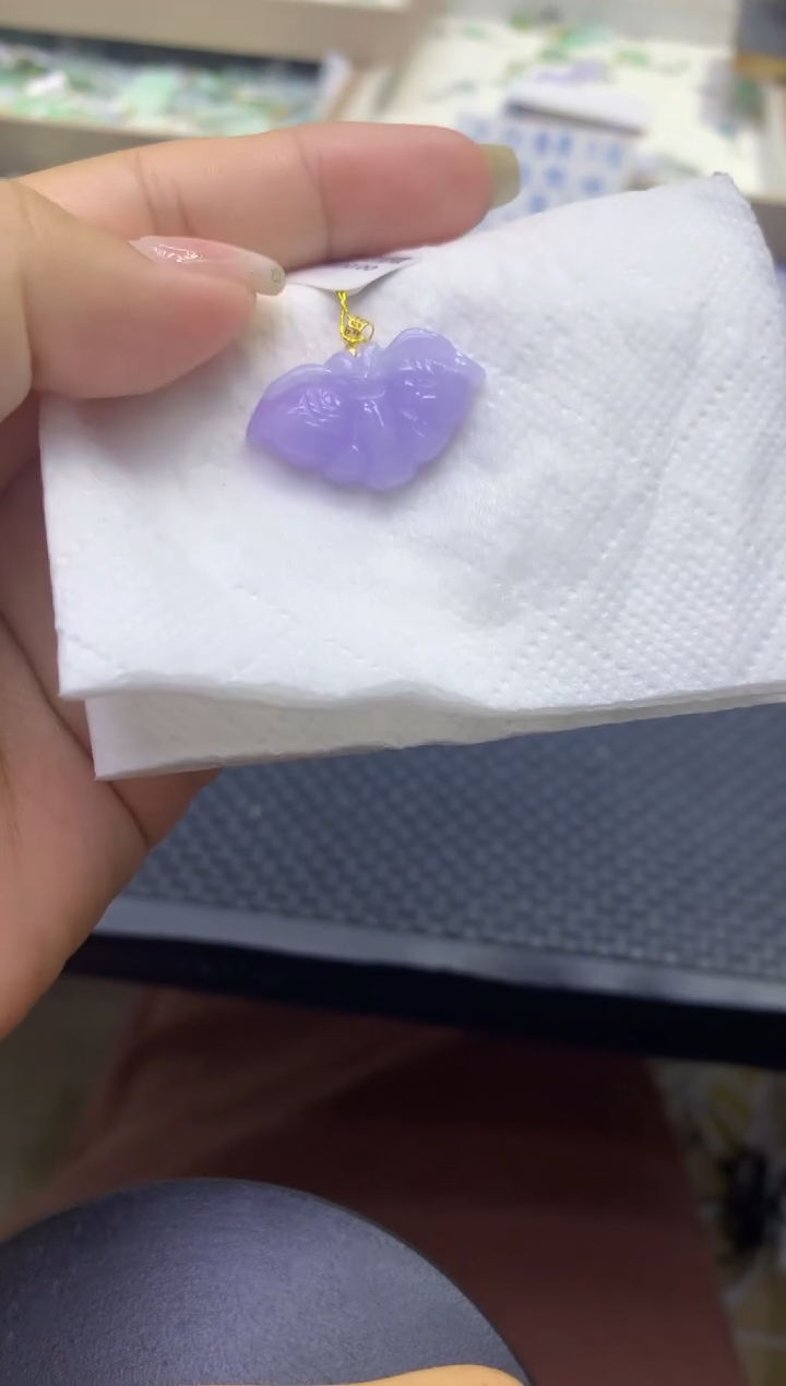 颈饰18K金镶嵌翡翠天然缅甸A货翡翠