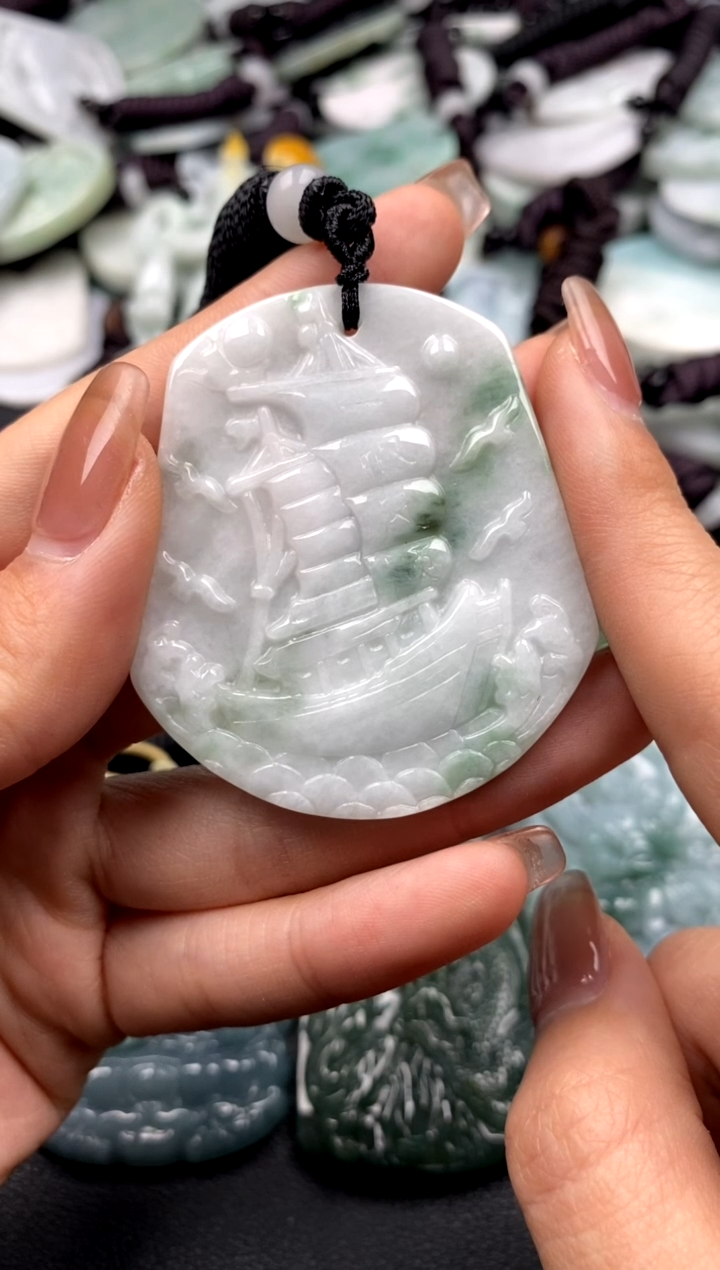 【闪购商品】翡翠未镶嵌吊坠(不含链)11