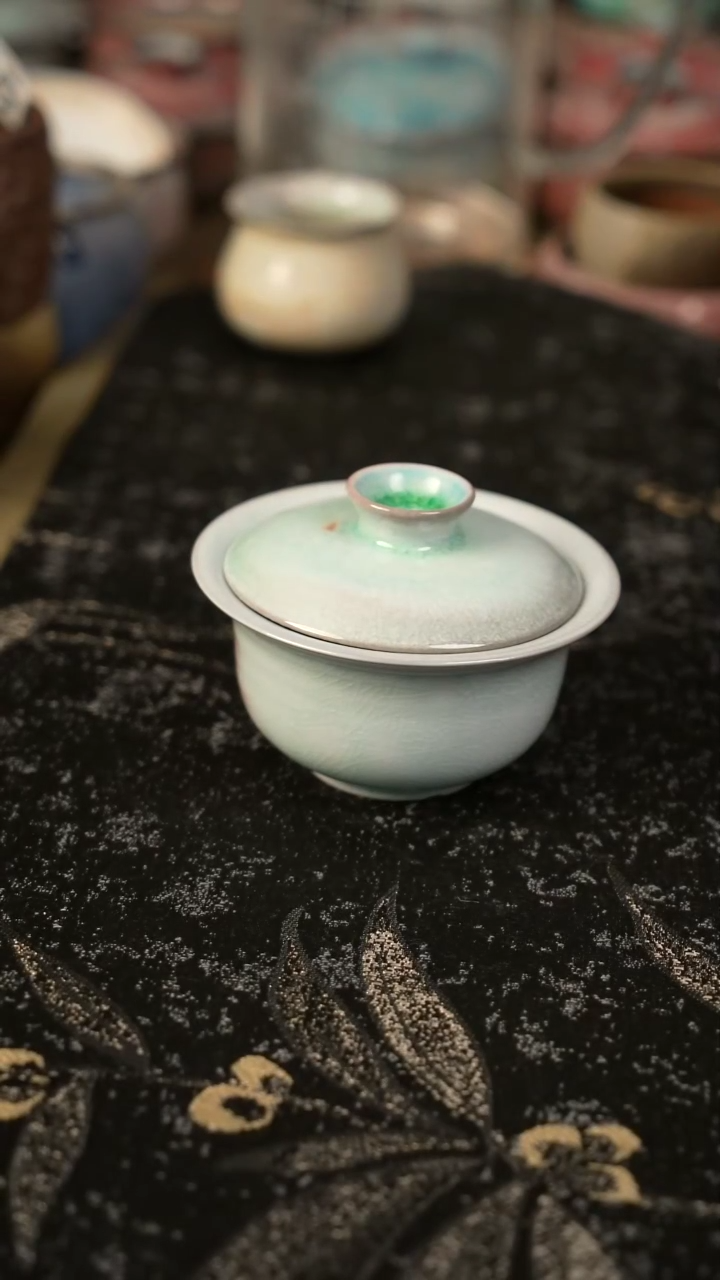 一堆柴火379盖碗