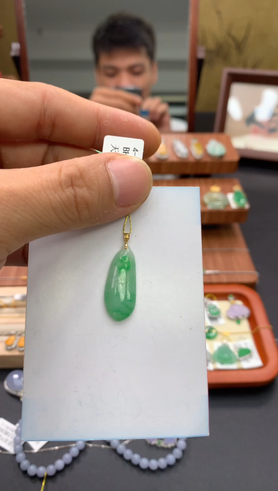 吊坠(不含链)18K金镶嵌翡翠福瓜