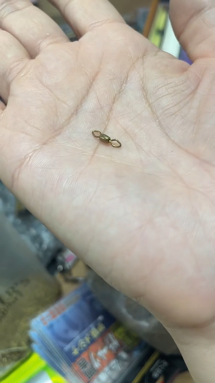 1.1cm  美式菱形八字环     10g