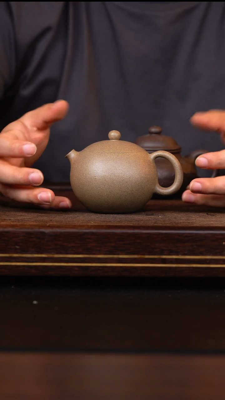 茶壶紫砂微*青降坡掌上明珠