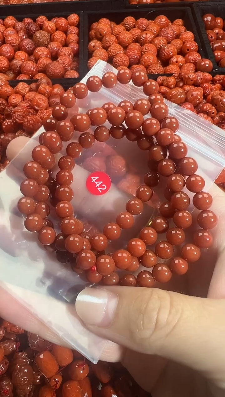 颈饰未镶嵌南红玛瑙?****?1