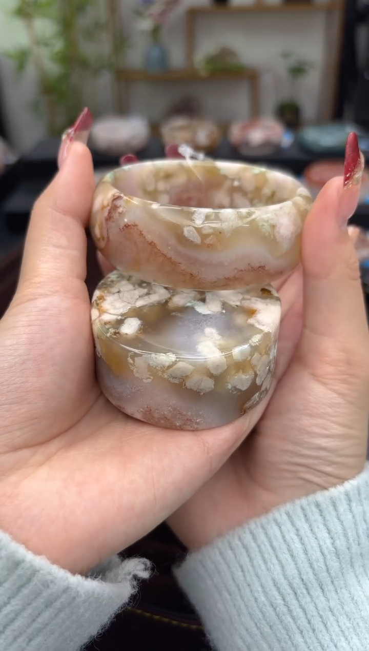 【闪购商品】石英质玉手镯未镶嵌C811(61圈赠送镯心)