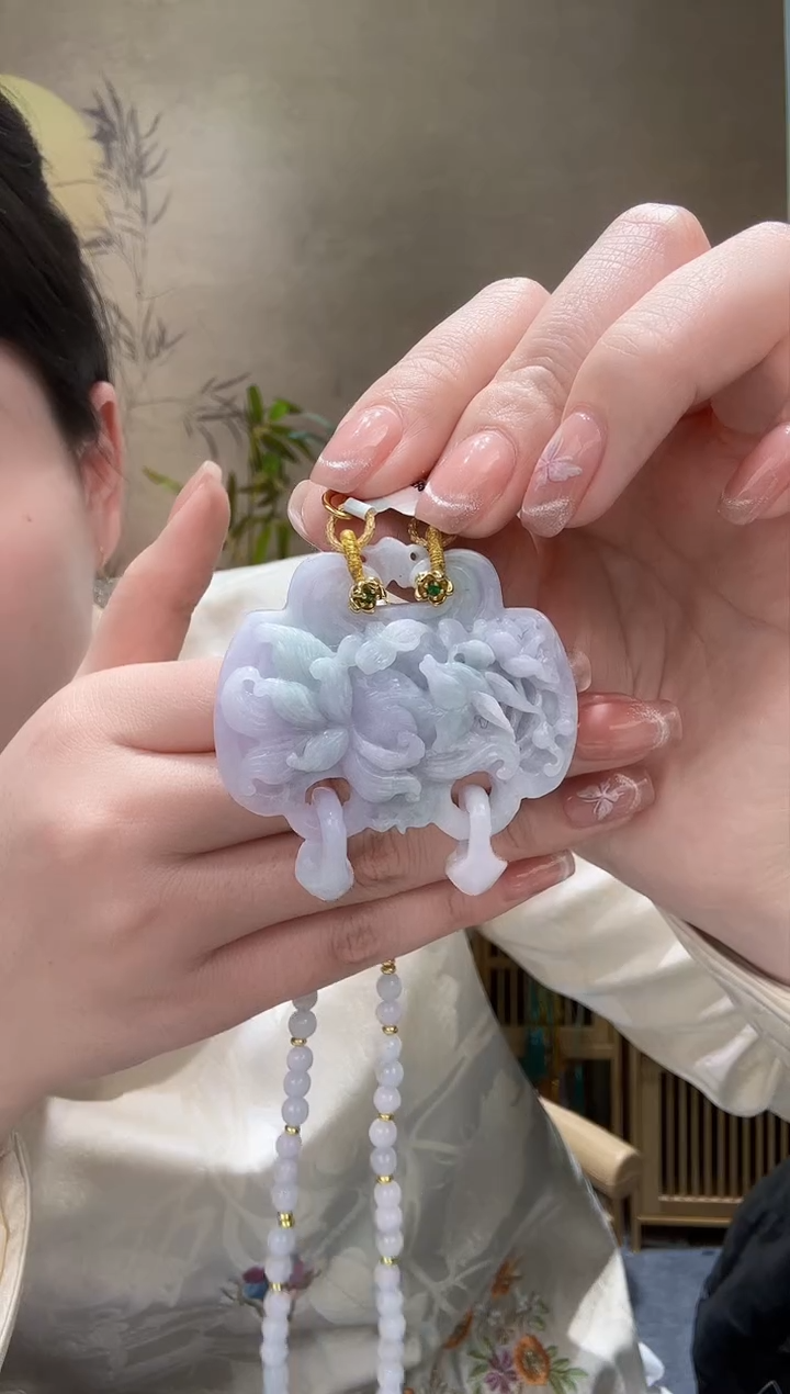 【闪购商品】翡翠颈饰未镶嵌吊坠
