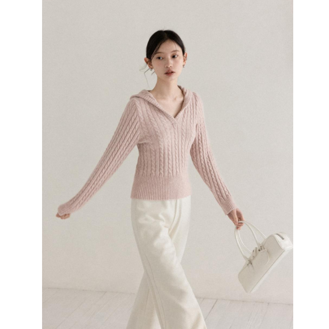 羊城故事粉色连帽长袖麻花针织毛衣女冬保暖套头上衣