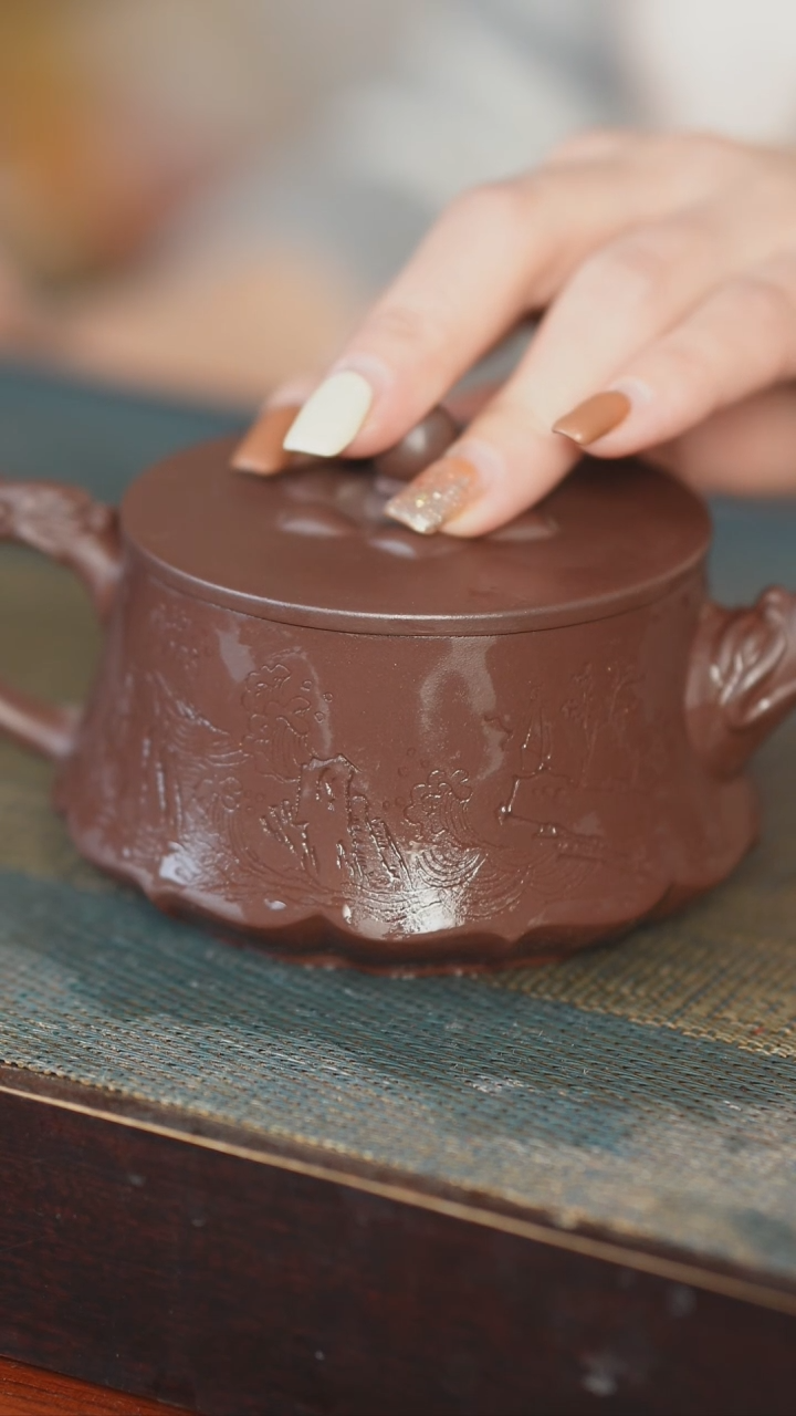 【闪购商品】微瑕喀左三川紫砂，原矿手工制作