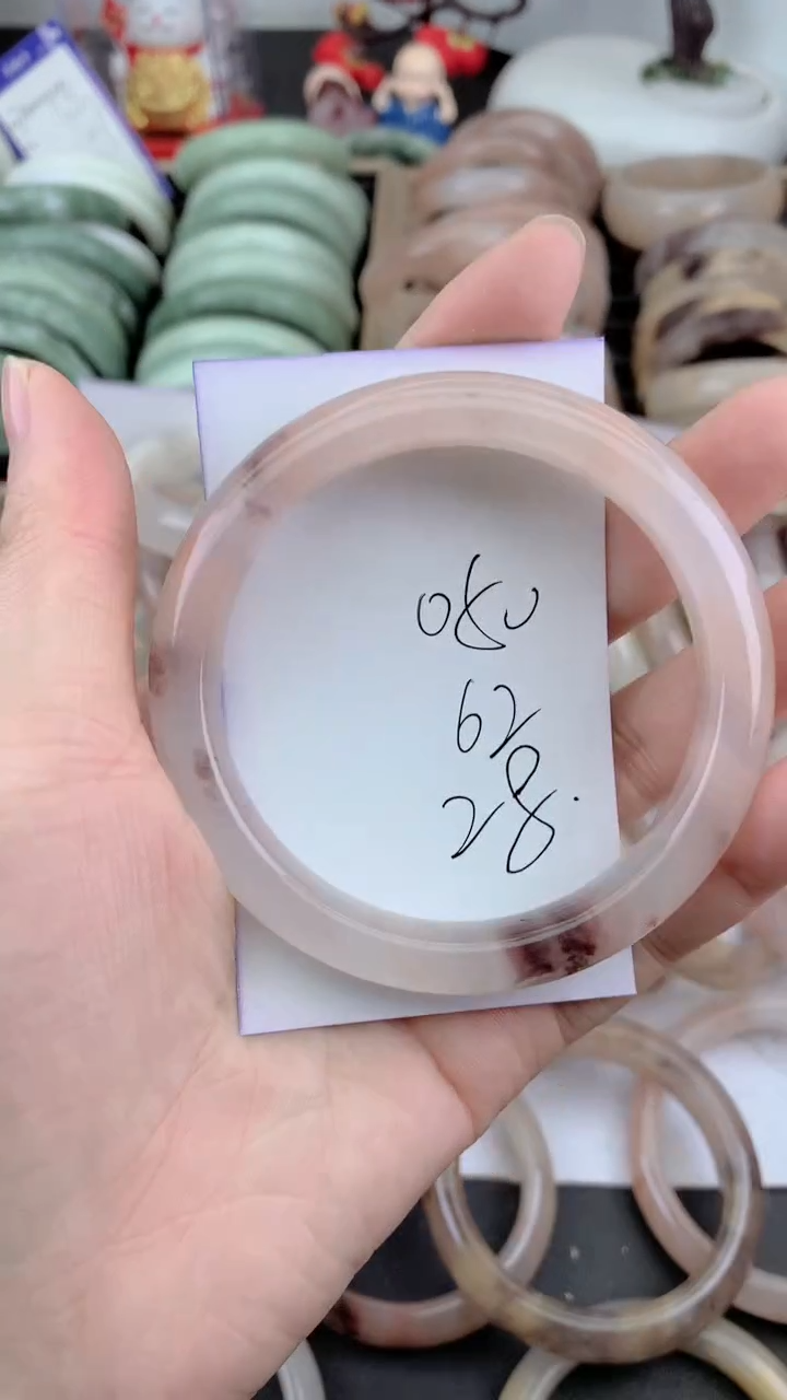 未镶嵌手镯石英质玉050