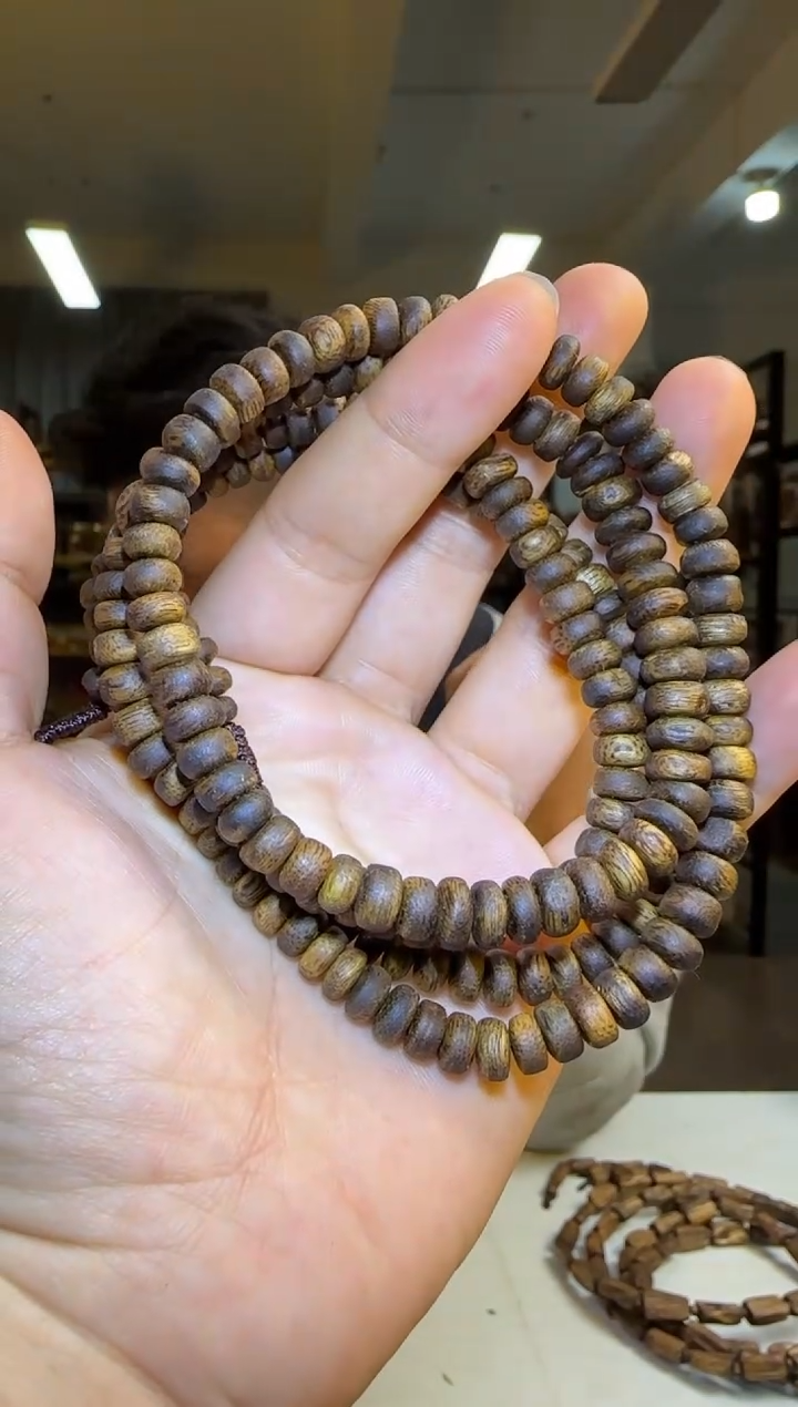 沉香手串99沉国香绿棋沉香张勺子虫漏算盘珠长串6mm18g+