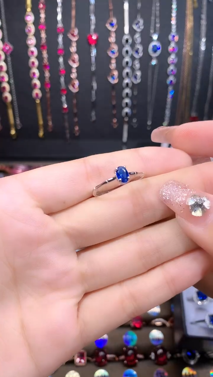 【闪购商品】蓝宝石戒指银S925镶嵌银色46