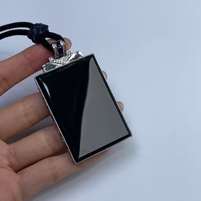 294867/天然和田玉镶嵌平安无事牌挂坠男士气质款 多样性一件发